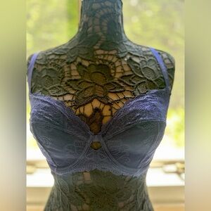 Calvin Klein 32DD unlined bra